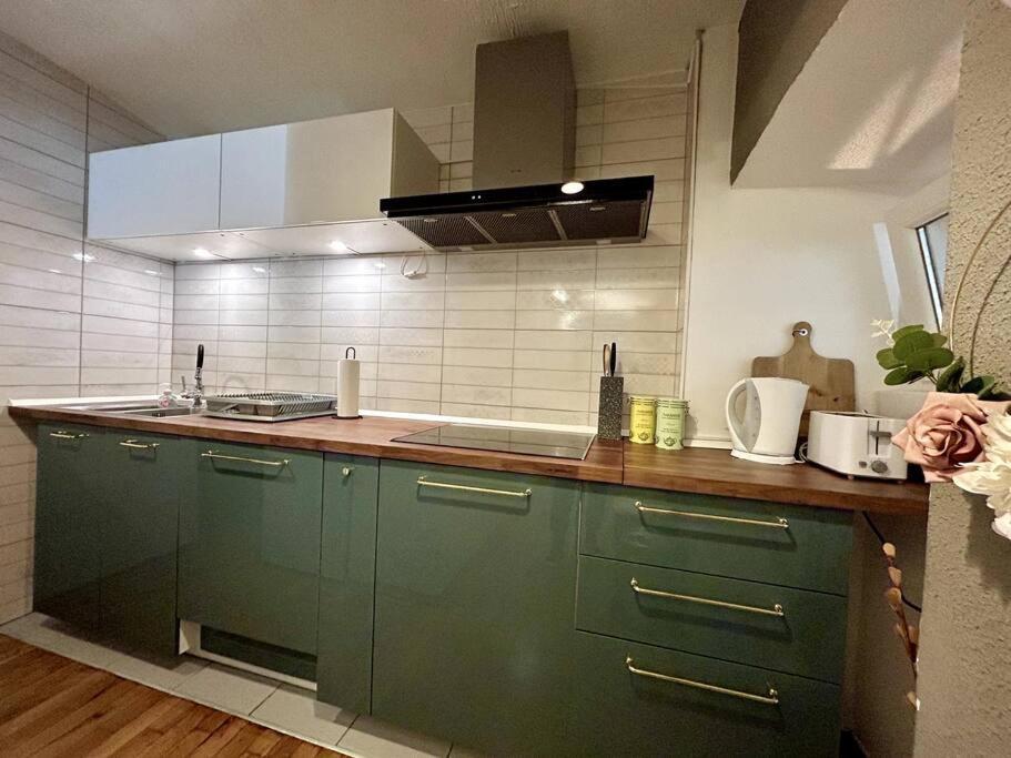 Charming Appartment 3-Min Walk To Old Town - Free Parking Ljubljana Exteriör bild